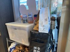 -瑞幸咖啡(UPARK悦邻荟店)