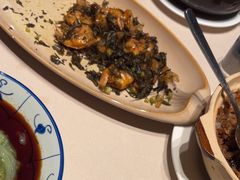 -八府香鸭·啫啫煲(华山路店)