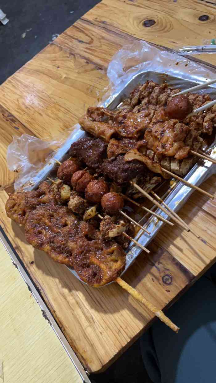 胡记炸炸炸胡仁根店