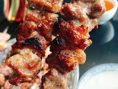 -烤肉小伙烤肉店