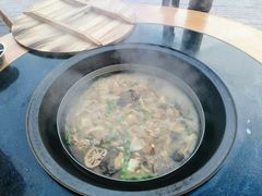 -小辣椒汤锅烧烤(温泉南街店)