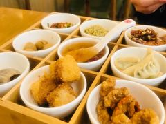 -蓉李记成都名小吃(武汉菱角湖万达店)