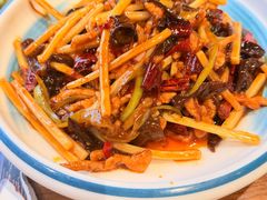-雪乡阁东北农家菜(颛桥约好休闲街店)
