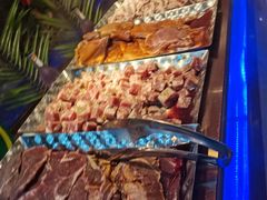 -布罗城堡自助烧烤(鸿通城购物中心店)