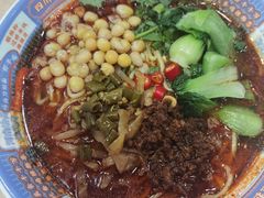 -菲哥麻辣烫(贵山小区店)