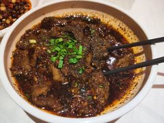 水煮牛肉-尘香•传统川菜(创汇首座店)