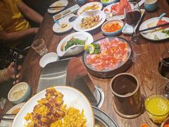 -明洞阿姨·韩式酱蟹烤肉·创意料理(三元桥店)