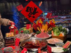 -小天鹅火锅·一线江景洪鼎旗舰店(洪崖洞店)