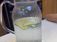 -渝是乎酸菜鱼·川渝小炒(新世界百货望京店)