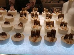 -雍和会海鲜姿造自助(湖东路店)