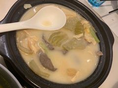 -港丽餐厅(高德置地店)