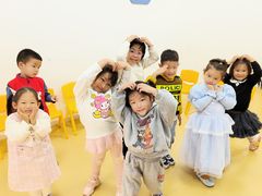 -蓝话筒·少儿成人演讲口才·主持朗诵·戏剧表演(大华第一坊店)