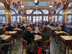 -Majestic Café