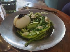 普利亚布拉塔蟹肉芦竹笋沙拉-O'mills Sourdough Bakery&Bistro(永嘉路店)