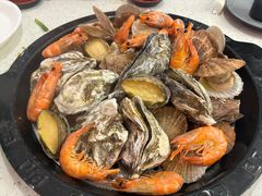 -巧克力渔家.小船海鲜胶东菜(三浴场店)