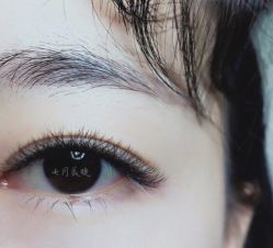 -七月美睫 美甲