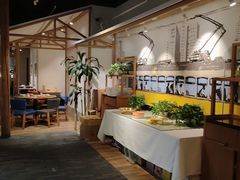 -渝信川菜 · 川味家常菜(财富购物中心店)