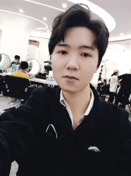 -MOVAN  HAIR莫凡匠人发型屋