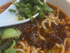 -三千粉牛肉米粉(来客茂店)