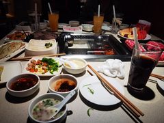 -海底捞火锅鲜切牛肉主题店(长寿路店)