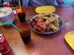 -BHC炸鸡(明洞总店)