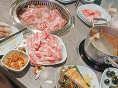 -金滏山烤肉·海鲜·火锅自助餐厅(襄阳万达店)