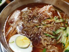 -亲昵春川鸡排(韩国美食街店)