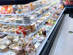 -盒马鲜生(红莲店)