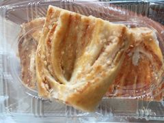 燕尾酥-宏发红西饼屋(天津路店)