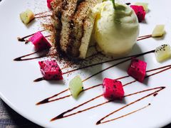 -HIGH FIVE哈福手工汉堡(桂林路店)