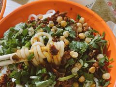 -玲玲米粉·新疆现炒米粉(大十字总店)