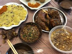 -王万妈卤猪脚(青岩交通路)
