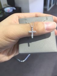 -威德钻石-克拉钻大本营(南京东路店)