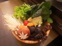 -湊湊火锅·茶憩(打浦桥日月光店)