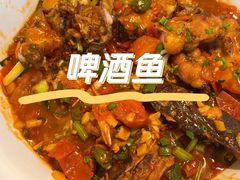 -梁姐啤酒鱼(兴坪古镇店)