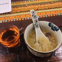 -韵姿美容养生馆