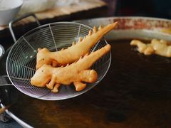 -恐龍造型油條