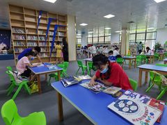 -增城图书馆(荔景大道辅路店)