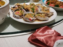 -双子楼大酒店(城开国际写字楼店)