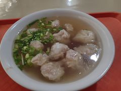 -张阿三馄饨店