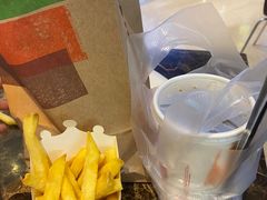 可口可乐-汉堡王(大连柏威年餐厅店)