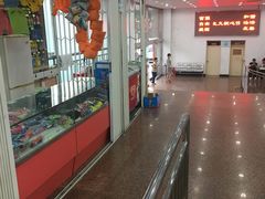 -泳远游泳培训俱乐部(东方体育中心店)