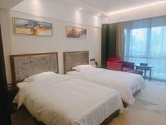 -天豪花香村酒店(贵阳花果园文创园店)