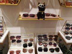 -肆兮眼镜·蔡司·徕卡战略合作店(大坪店)
