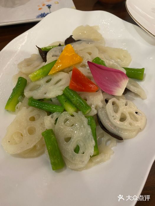 山外山·林语花园餐厅图片
