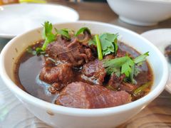 -清真吴记门钉肉饼·喜多利