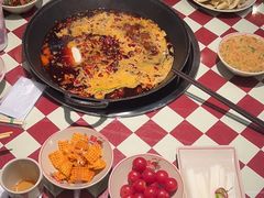 -赵美丽重庆火锅(西安直营总店)