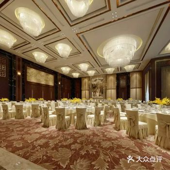 一个偶然的机会接触到了明珠大酒店的宴会厅,感觉真的好