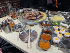 -安小胖韩国烤肉(财富广场画苑小区店)