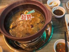 -东记炭炉·海鲜鸡煲(龙华店)